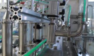 小型白酒灌装机 小型白酒灌装机